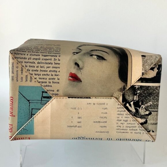 Bottega Veneta Small The Newspaper Leather Shopper Bag - Picture 8 of 16